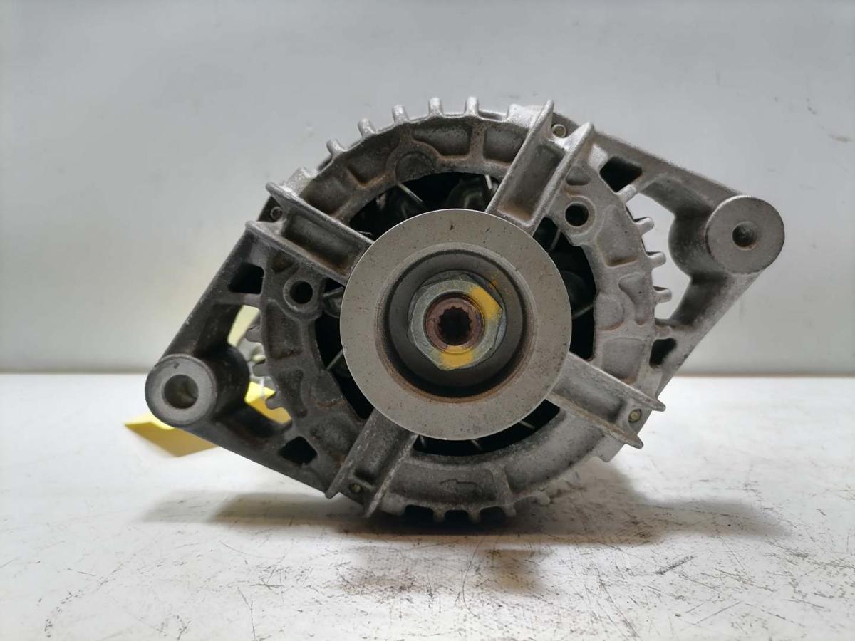 Opel Astra H riginal Lichtmaschine Generator 1.6 85kw Bj.2009 o